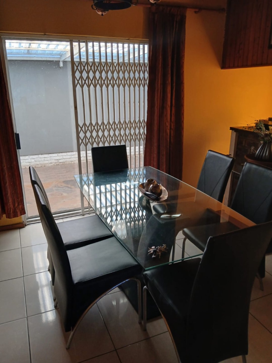 4 Bedroom Property for Sale in Haven Hills Eastern Cape